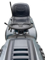 Black Edition 175/92 H Rasentraktor by MTD inkl. Schneeschild 120 Plus – Detailansicht
