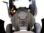 STIGA Black Edition Pro 218/108 Twin HS Rasentraktor – Detailansicht