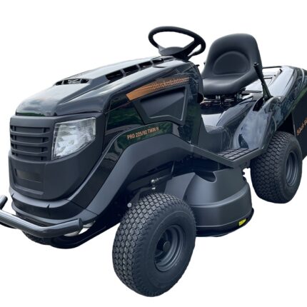 STIGA Black Edition Pro 225/92 Twin H Rasentraktor mit Winterpaket 120 Plus – Detailansicht