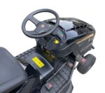STIGA Black Edition Pro 225/92 Twin H Rasentraktor mit Winterpaket 120 Plus – Detailansicht