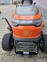 Husqvarna TC 114 Rasentraktor inkl. Winterpaket 110 Plus – Detailansicht