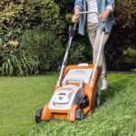 STIHL RMA 339 Set Akku Rasenmäher mit 2x AK 20 + AL 101 – Detailansicht