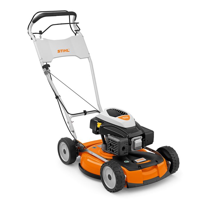 STIHL_Rasenmaeher_6383_011__3422_02e7uaeWJnk6w1e.jpg STIHL RM 4 RTP Rasenmäher