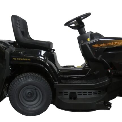 STIGA Black Edition Pro 218/98 Twin HK Rasentraktor – Detailansicht