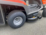 Husqvarna TC 114 Rasentraktor inkl. Winterpaket 110 Plus – Detailansicht