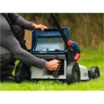 Bosch Professional Bosch Akku-Rasenmäher GRA18V2-46SP – Detailansicht