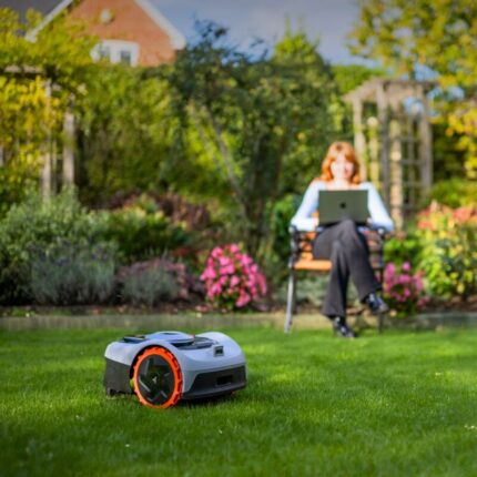 Segway Navimow GPS i105E Roboter-Rasenmäher – Detailansicht