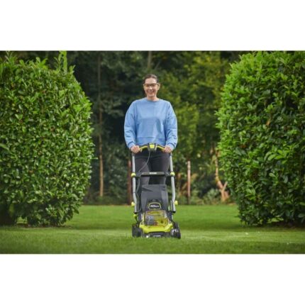 Ryobi 18V Bürstenlose Rasenmäher grün und grau 40 cm – Detailansicht
