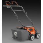 Husqvarna S138i Akku-Rasenvertikutierer – Detailansicht