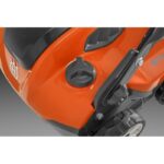 Husqvarna S138i Akku-Rasenvertikutierer – Detailansicht